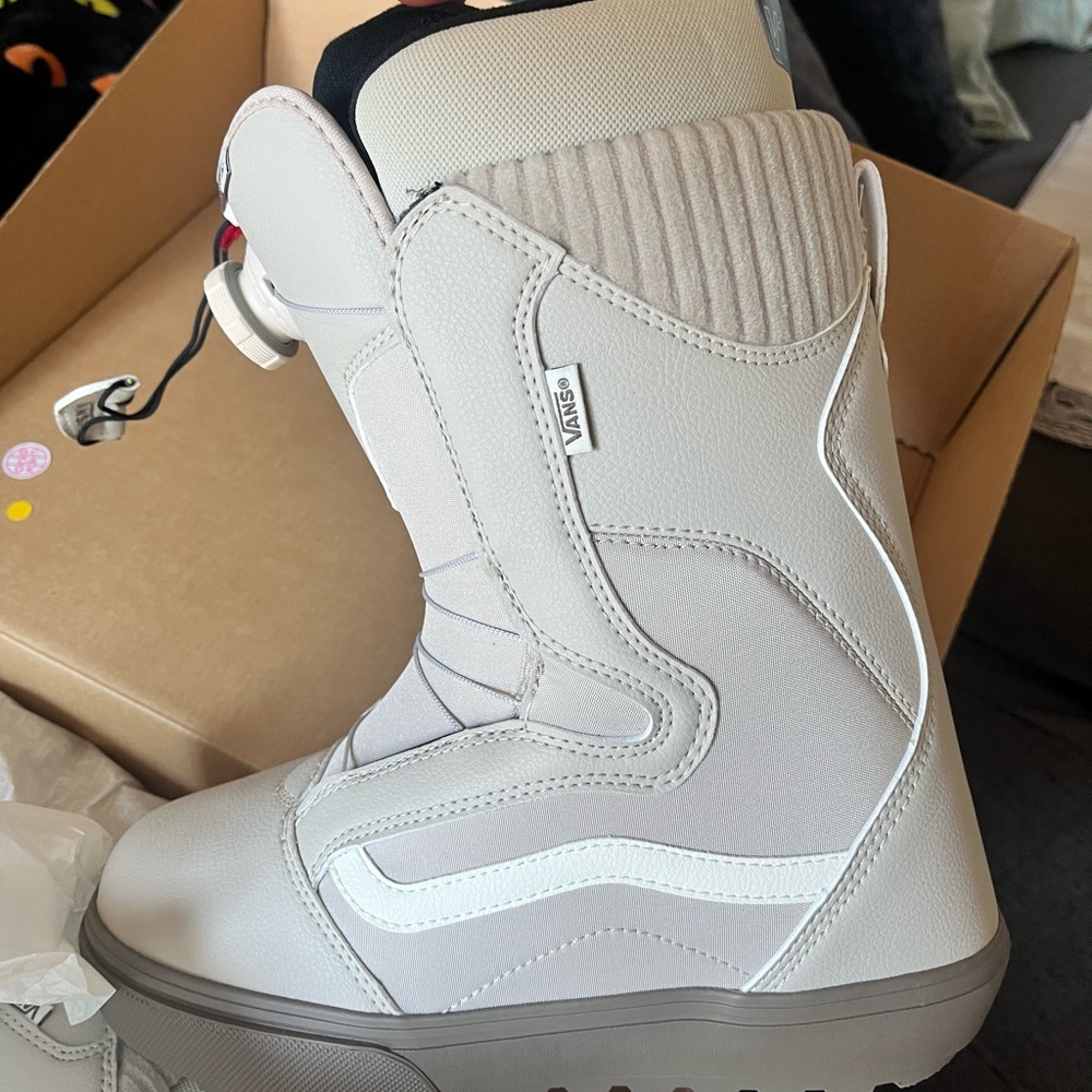 Vans Snowboarding Boots